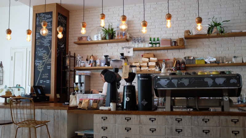 boutique-SIGALE-min_coffee_shop_light_cafe_coffee_shop-32620